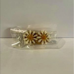 5/8" Gold Sunflower Plugs/tunnels new in bag never worn.